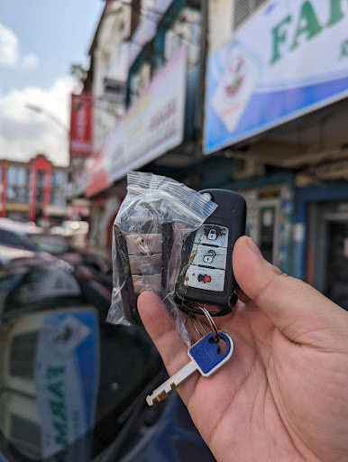 Nik Auto Key Jertih