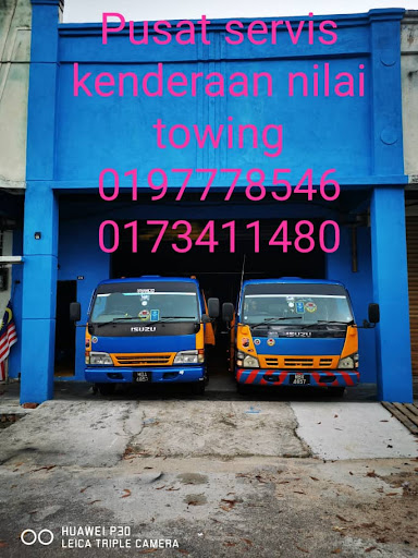 Pusat servis kenderaan nilai