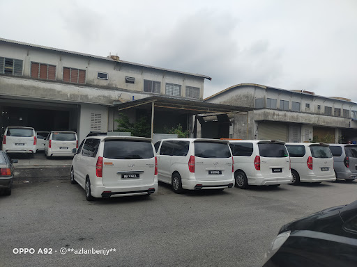 azlan benjy garage nilai7