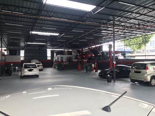 RevvUp Auto Sdn Bhd