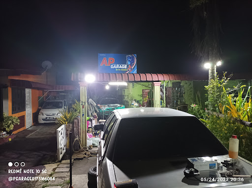 Apit pomen auto garage