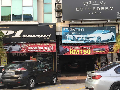 P1 Motorsport