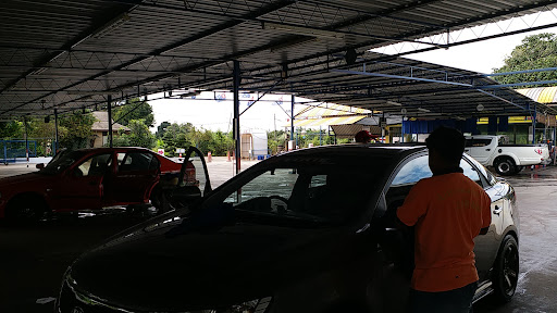 Pusat Cuci Kereta Automatik Rm7