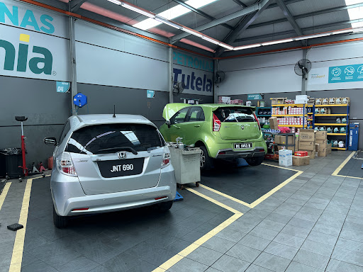 PETRONAS AutoExpert @ Autohaus KL (Shah Alam)