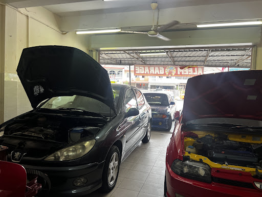 Bengkel kereta Aleem Garage