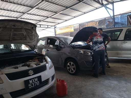 LOT TWENTY AUTO SERVICE