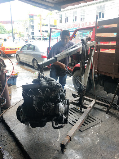 POMEN BERGERAK U7 auto garage