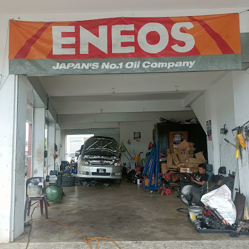 Leed garage Auto Service