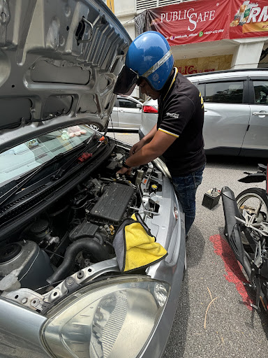 Car Battery Delivery Service Runner 24Hours Bateri Kereta Car Battery Delivery Service Runner 24Hours Bateri Kereta