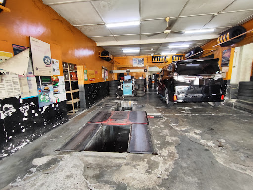 Sri Yoga Auto Service (Kedai Tayar)