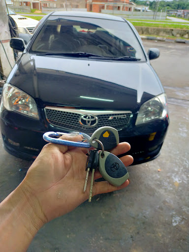 Yee's Brothers Motor Cars Services