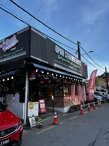 Opah Strawberries & Jams (Cameron Highlands)