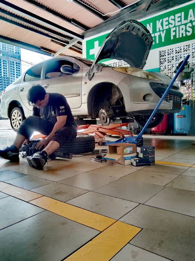 Petronas AutoExpert Wira Medik Melaka