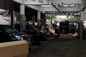 Bengkel Membaiki Kereta Keong