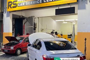 RS AUTO SERVICE CENTRE JB