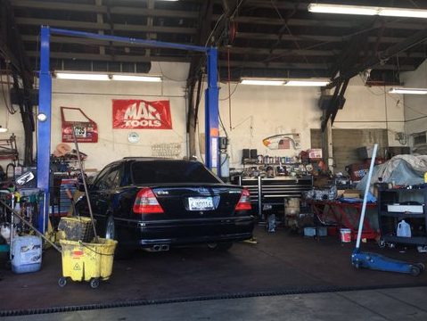 muar snow auto repairer