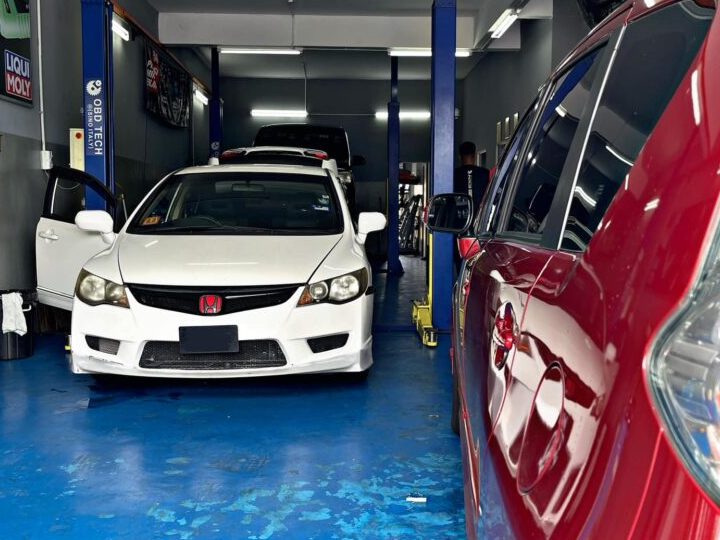 Revving R Garage Rev Tuned Garage Workshop