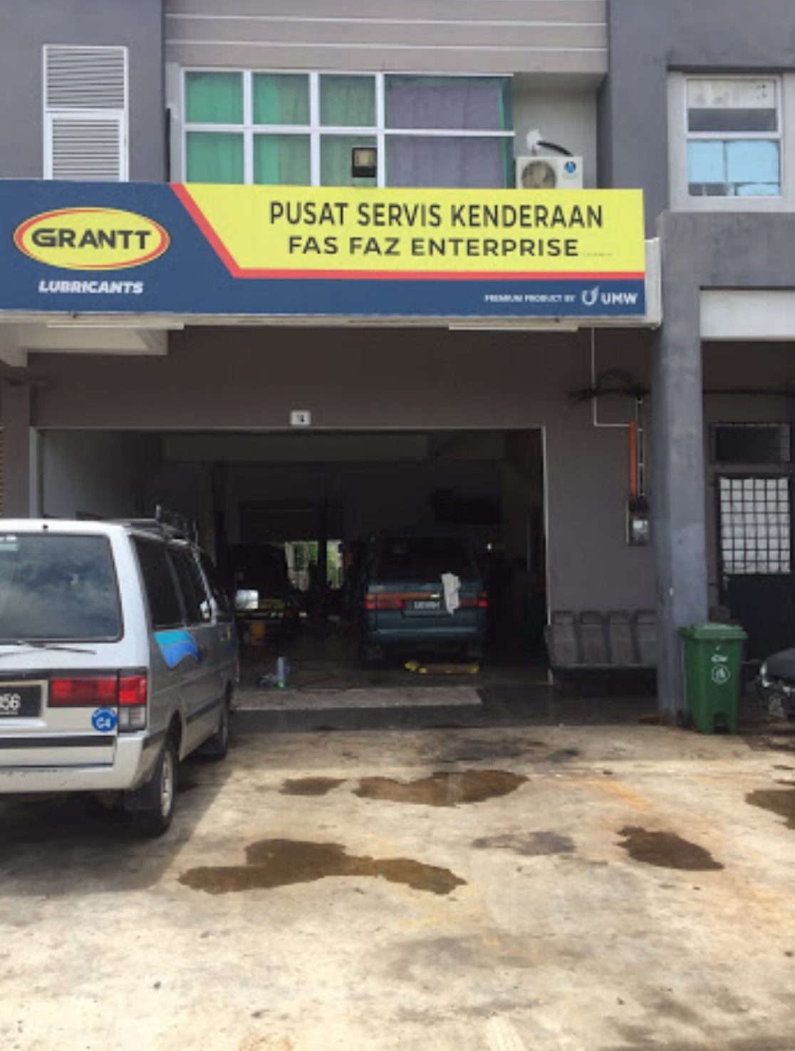 bengkel kereta kuantan